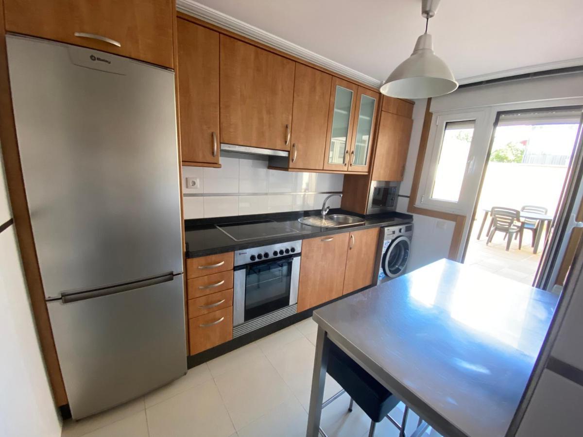 Apartamento A 5 Min Caminando De La Playa Sta. Cristina, Oleiros Ngoại thất bức ảnh