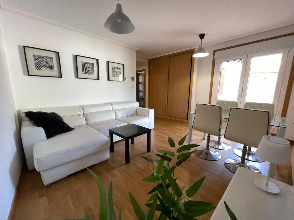 Apartamento A 5 Min Caminando De La Playa Sta. Cristina, Oleiros Ngoại thất bức ảnh